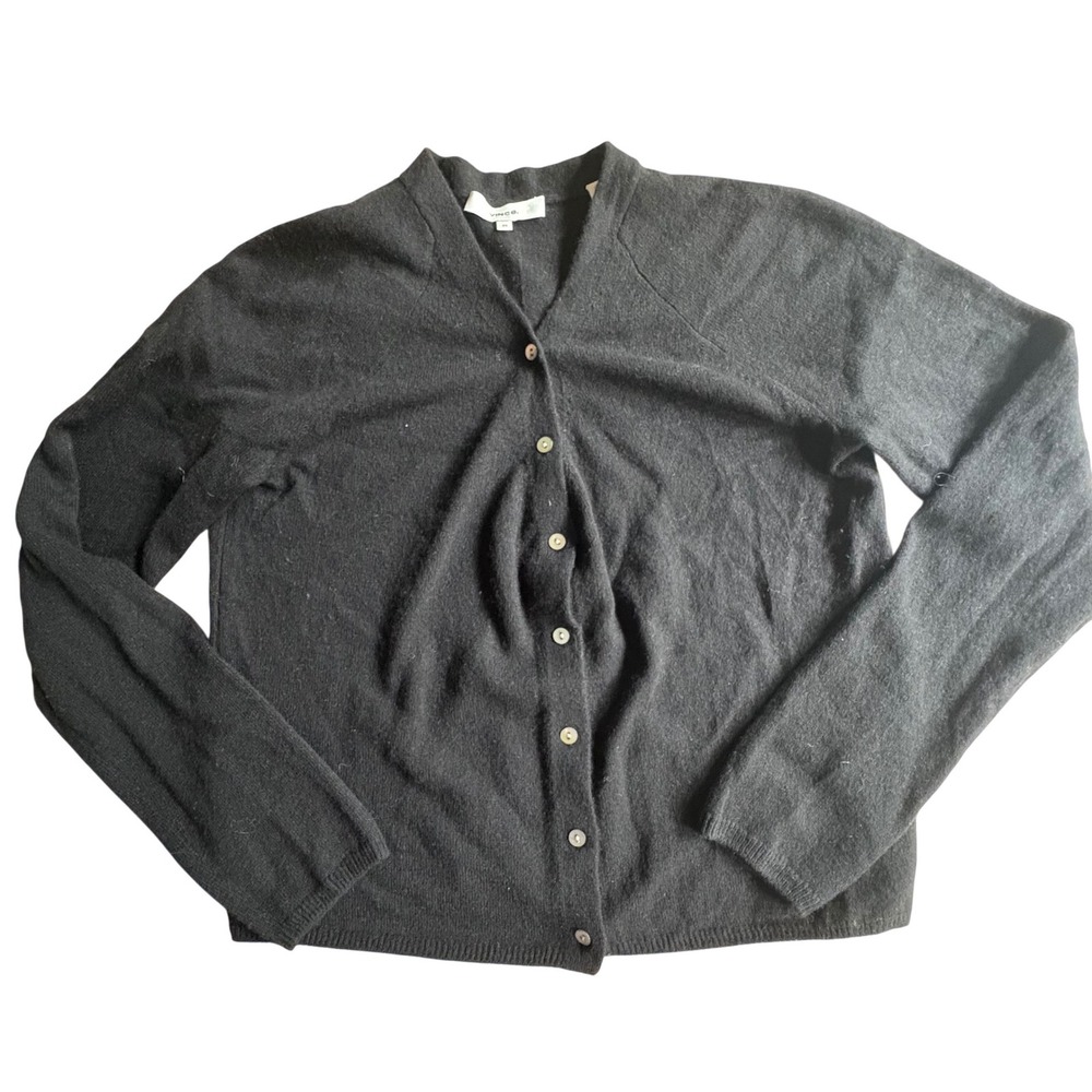 $375 VINCE Blk 100% Cashmere Cardigan Sweater XS Mother of Pearl Button Academia